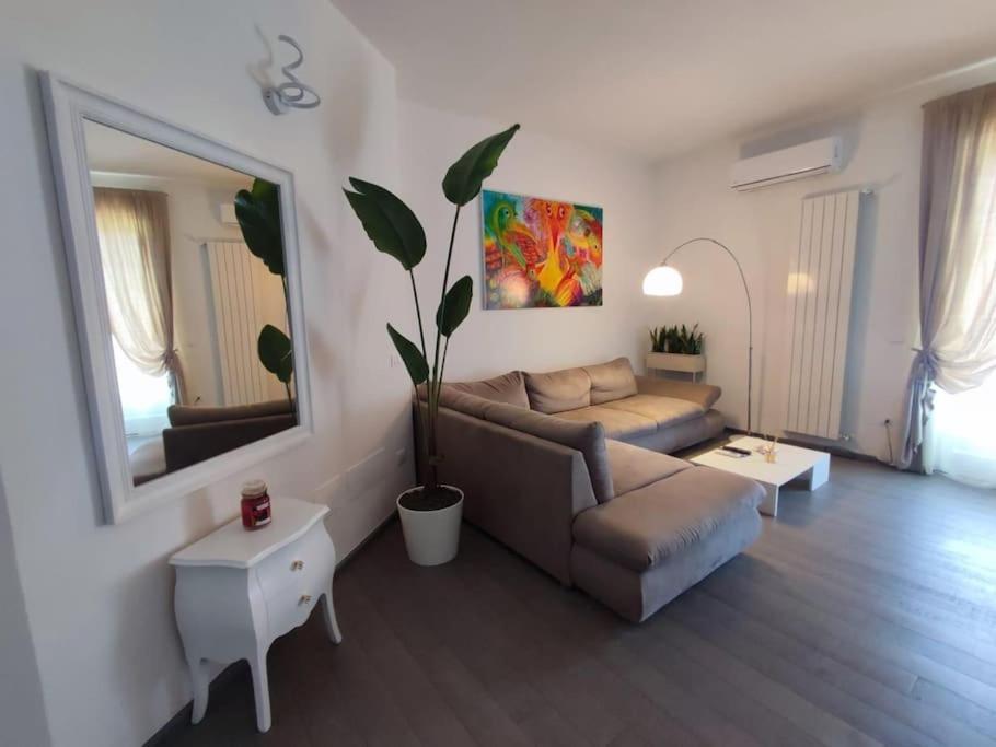 La Passione Al Mare Appartement Marina di Massa Buitenkant foto